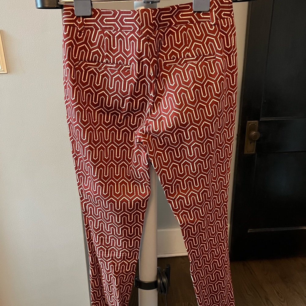 Patterned Crop Pants - Picture 4 of 6